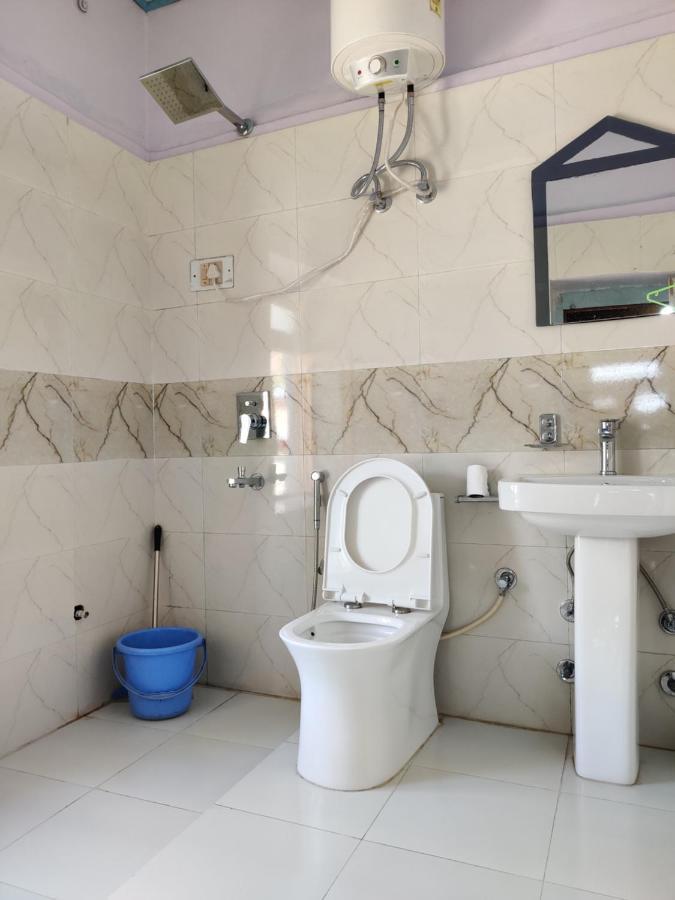Youthok Guest House Лех Екстер'єр фото